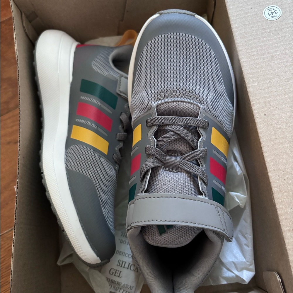 Brand new adidas shoes kids 1 1/2